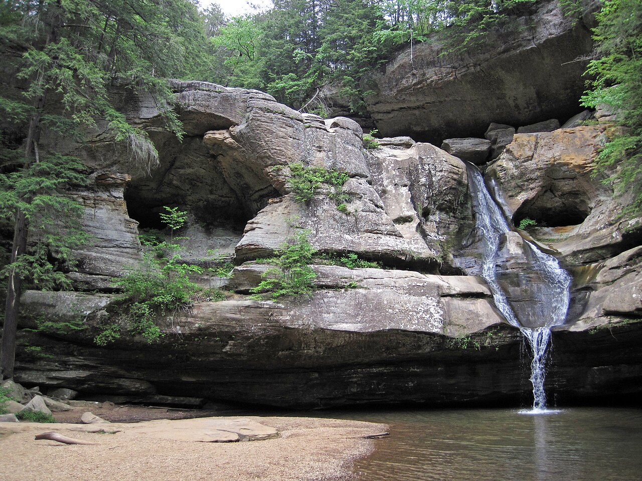 Cedar Falls (Hocking Hills, Ohio, USA) 10 (34727574441)