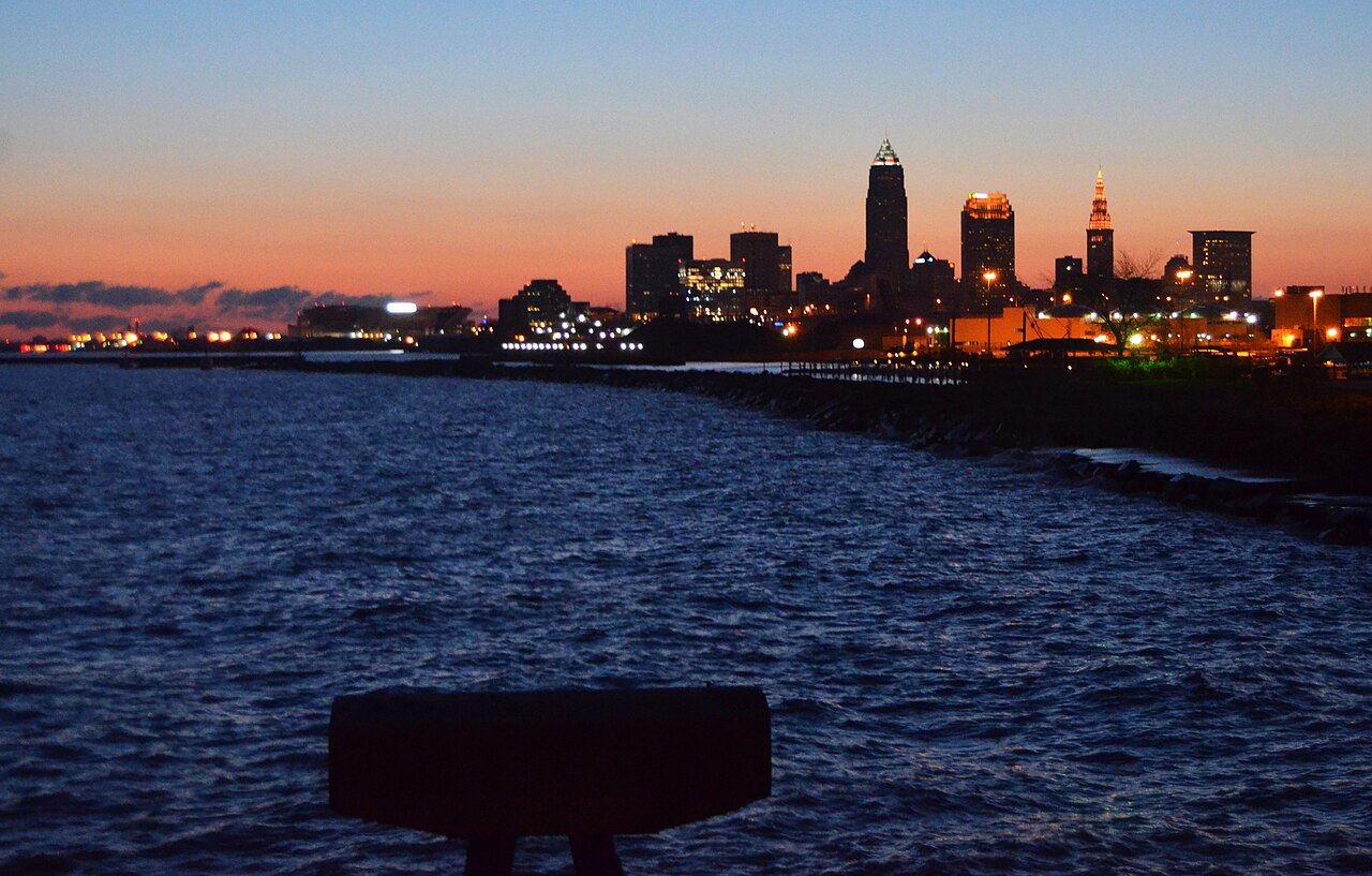 Cleveland, Ohio Skyline at Sunrise at Edgewater Park (8669269938)