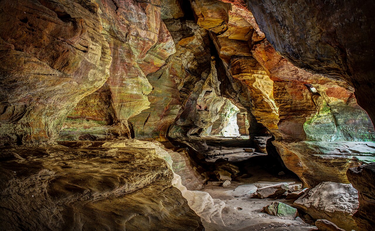 Rock house, Hocking Hills, Ohio (15747705803)