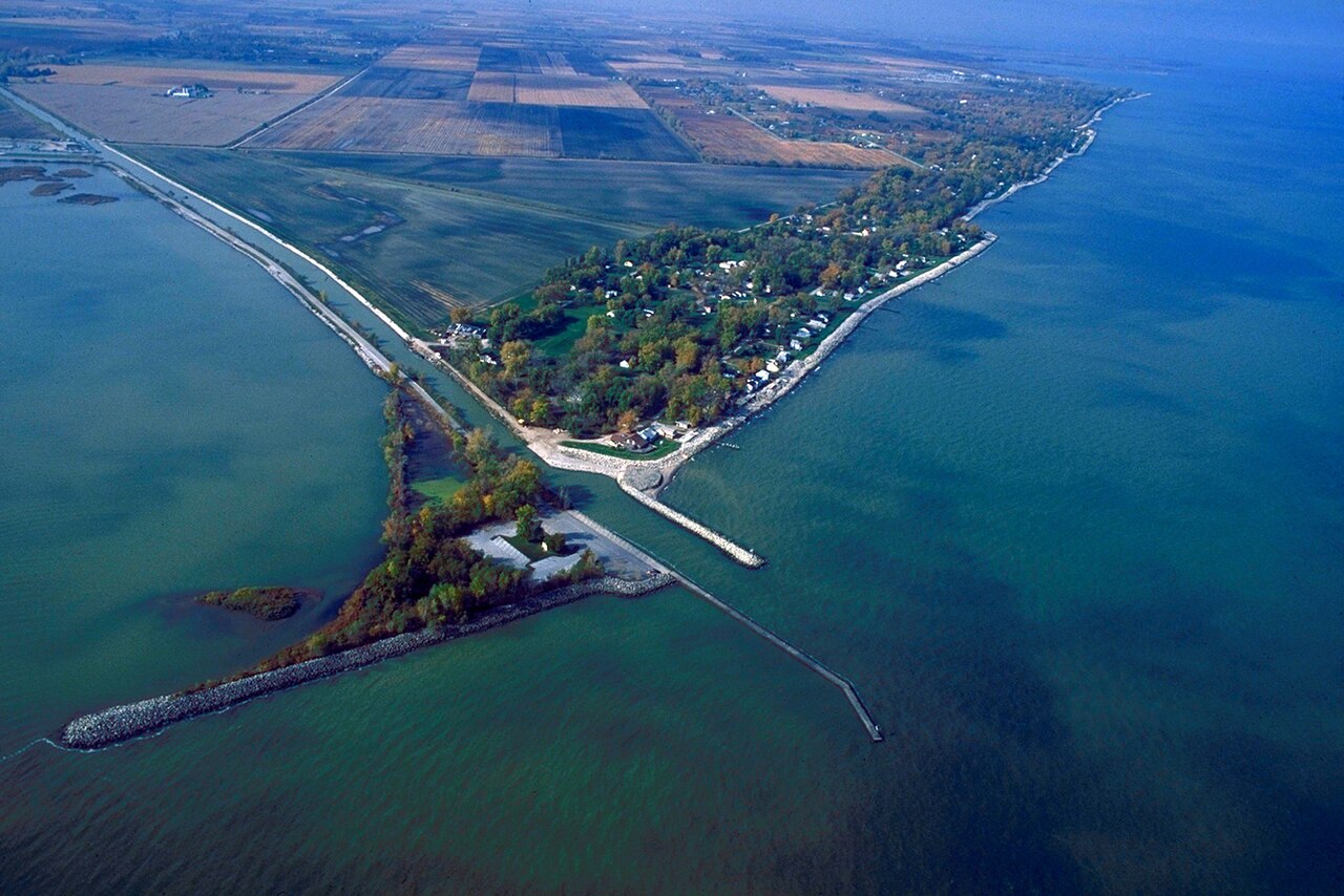 The Lake Erie Shore at Reno Beach-Howard Farms