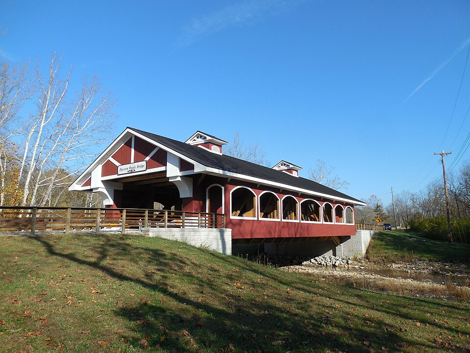Hueston Woods Covered Bridge - Ohio - 15757391060.jpg